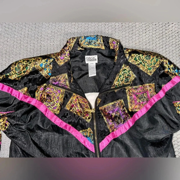 Vintage 1980’s Basic Editions Windbreaker Jacket Medallion Print Size Medium - Picture 6 of 8